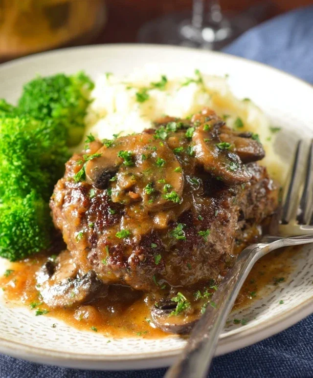 Easy Homemade Salisbury Steak